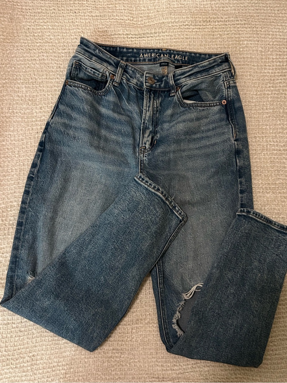 American Eagle Outfitters Women's Dark Blue Straight Leg Jeans